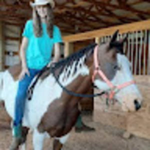 Meet your Posher, Abby